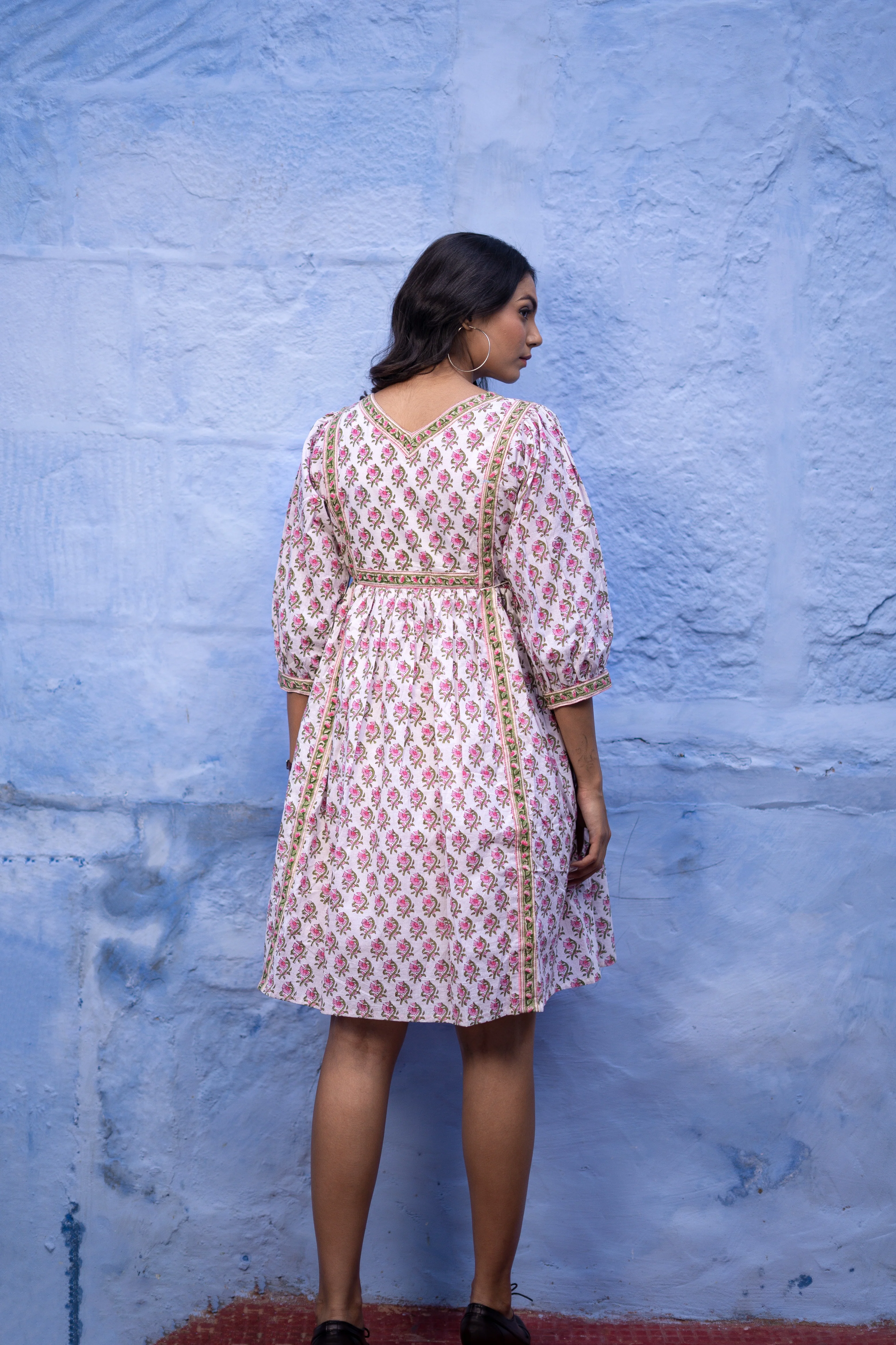 White Floral ‘Fine & Feminine’ Cotton Dress - Image 3