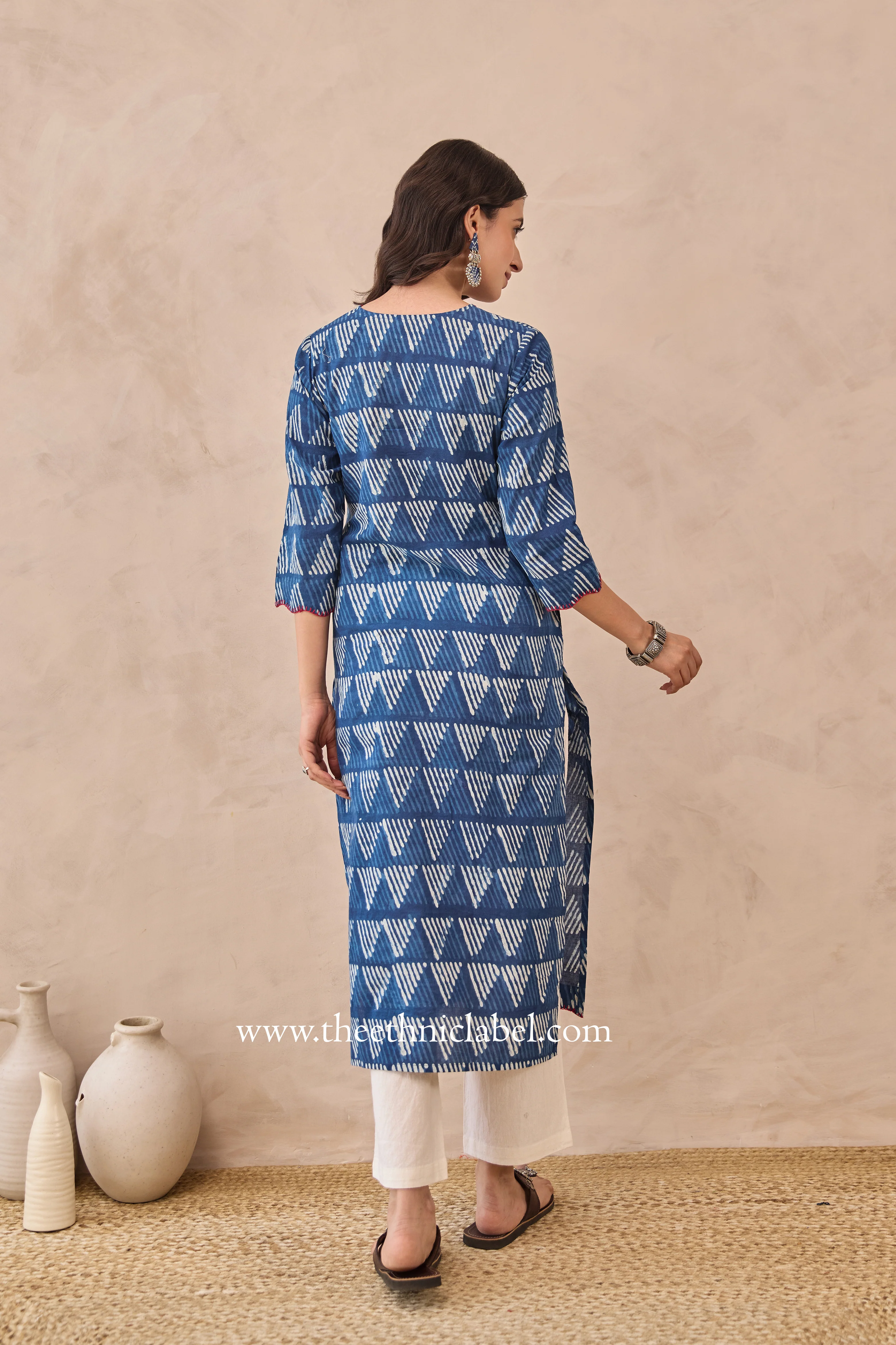 "Khaas" Indigo Hand Block Printed Cotton kurta - Image 3