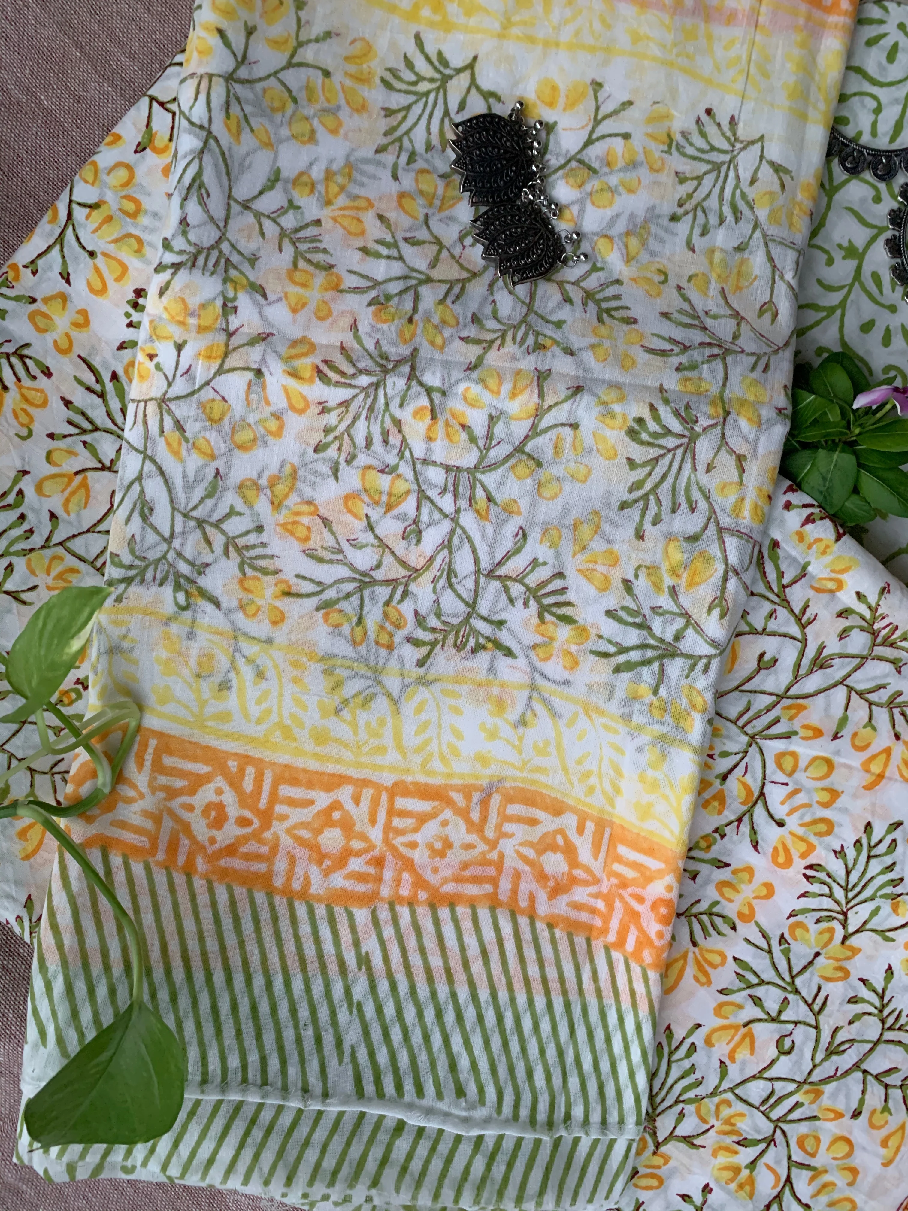 Off-White Pankhudi Unstitched Suit Set with Dupatta - Image 3