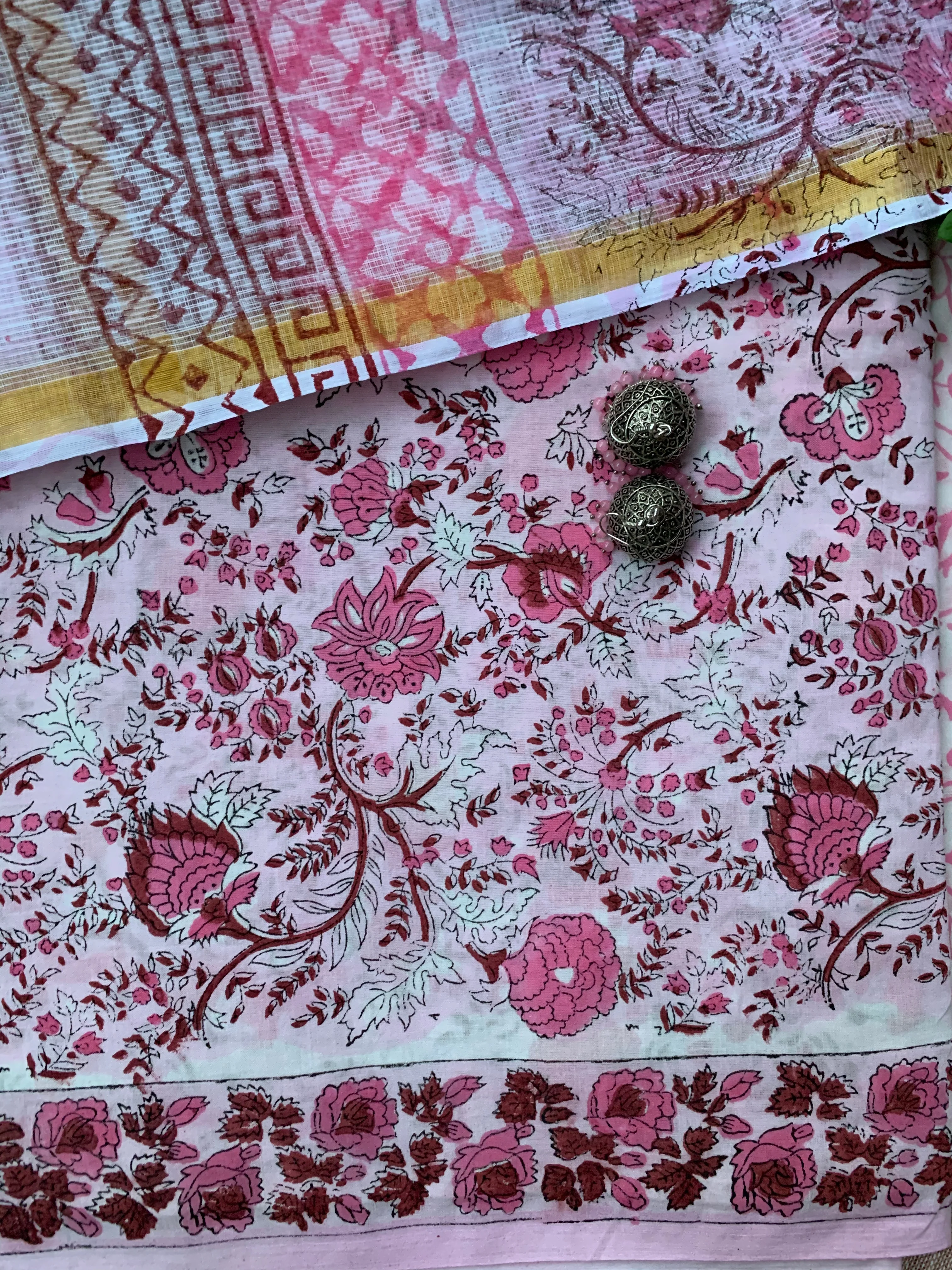 Pink-White Bagiyaan Unstitched Suit Set with Doria Dupatta - Image 3