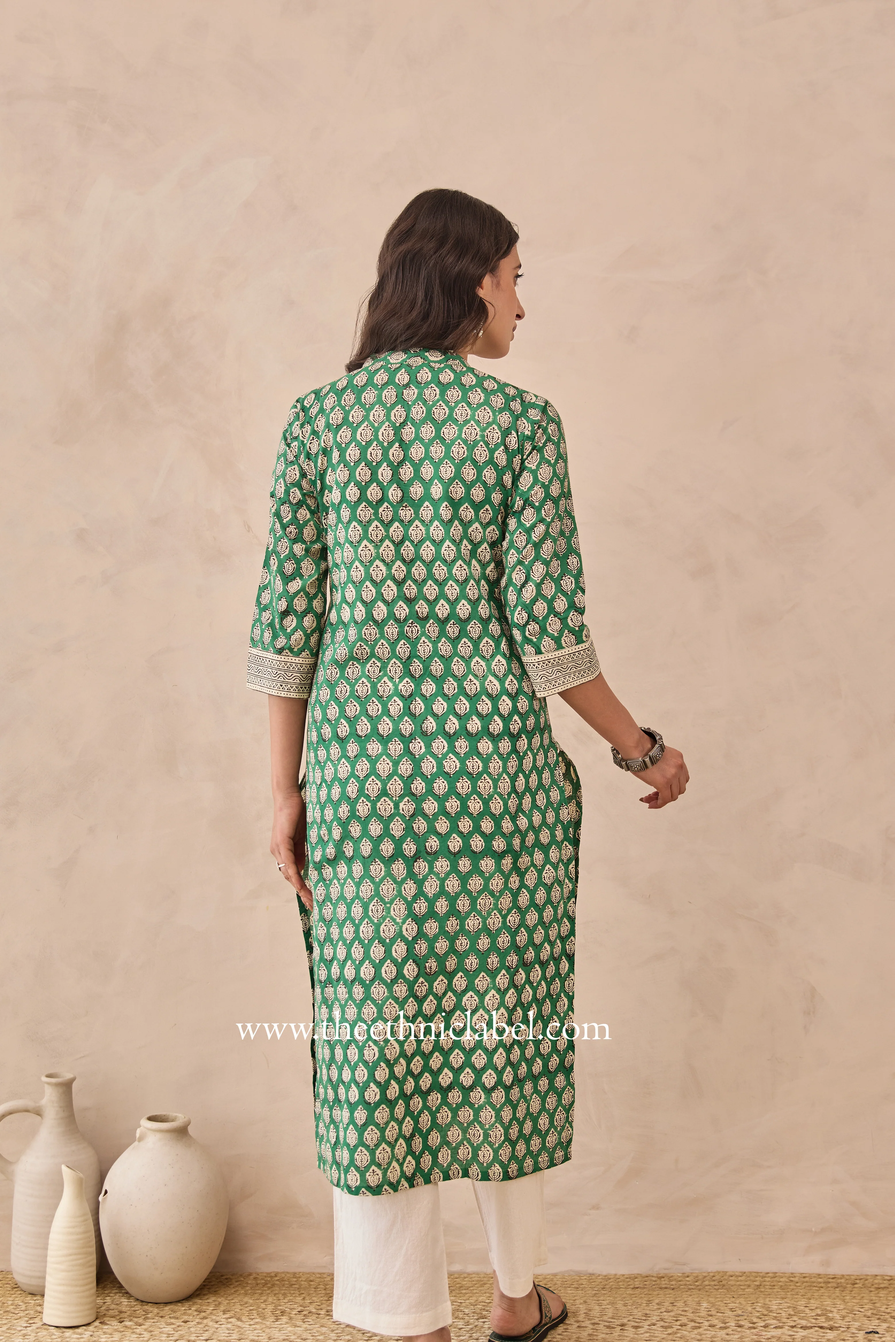 "Prakriti" Hand Blockprinted Cotton Kurta - Image 3