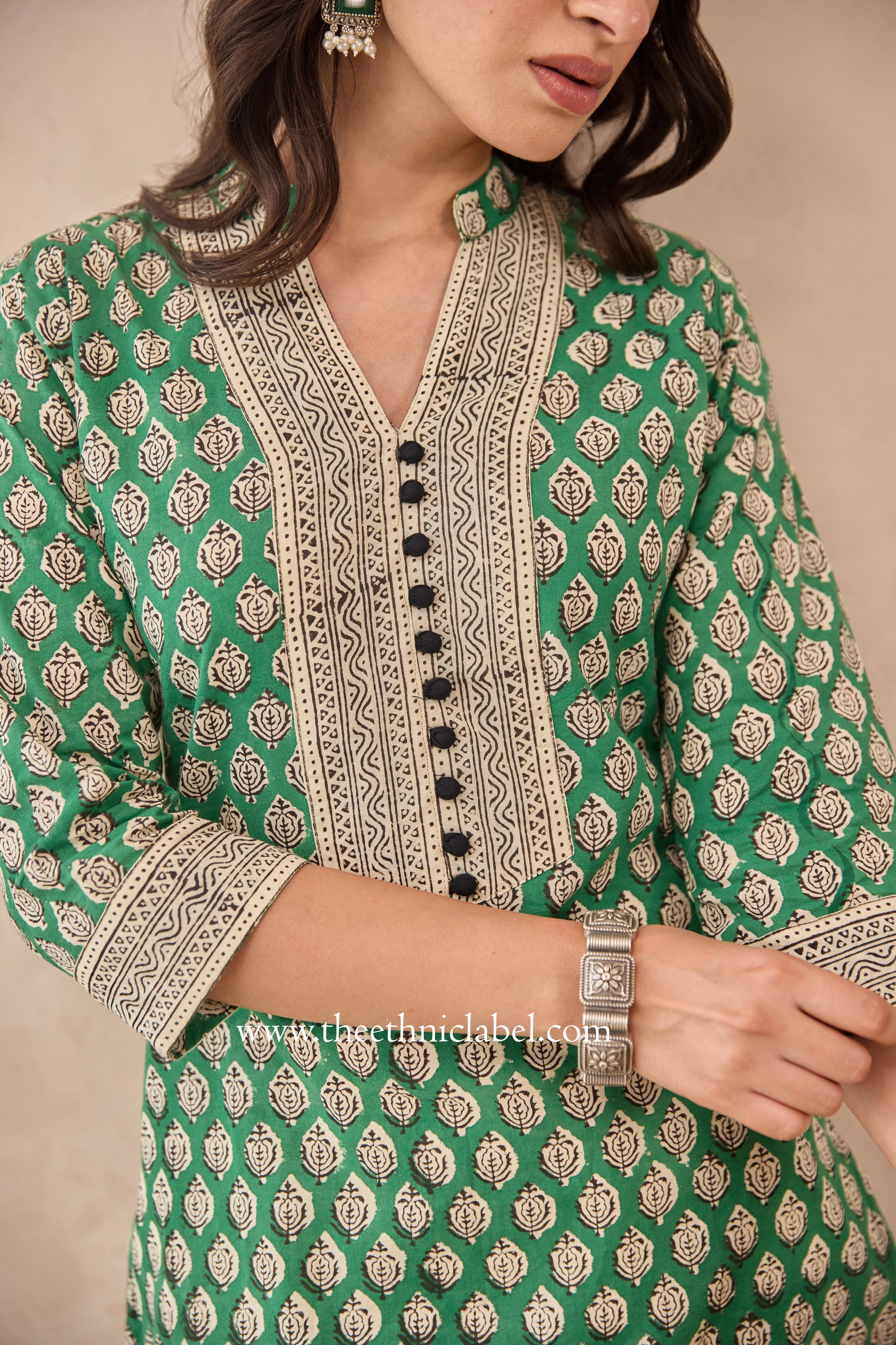 "Prakriti" Hand Blockprinted Cotton Kurta - Image 4