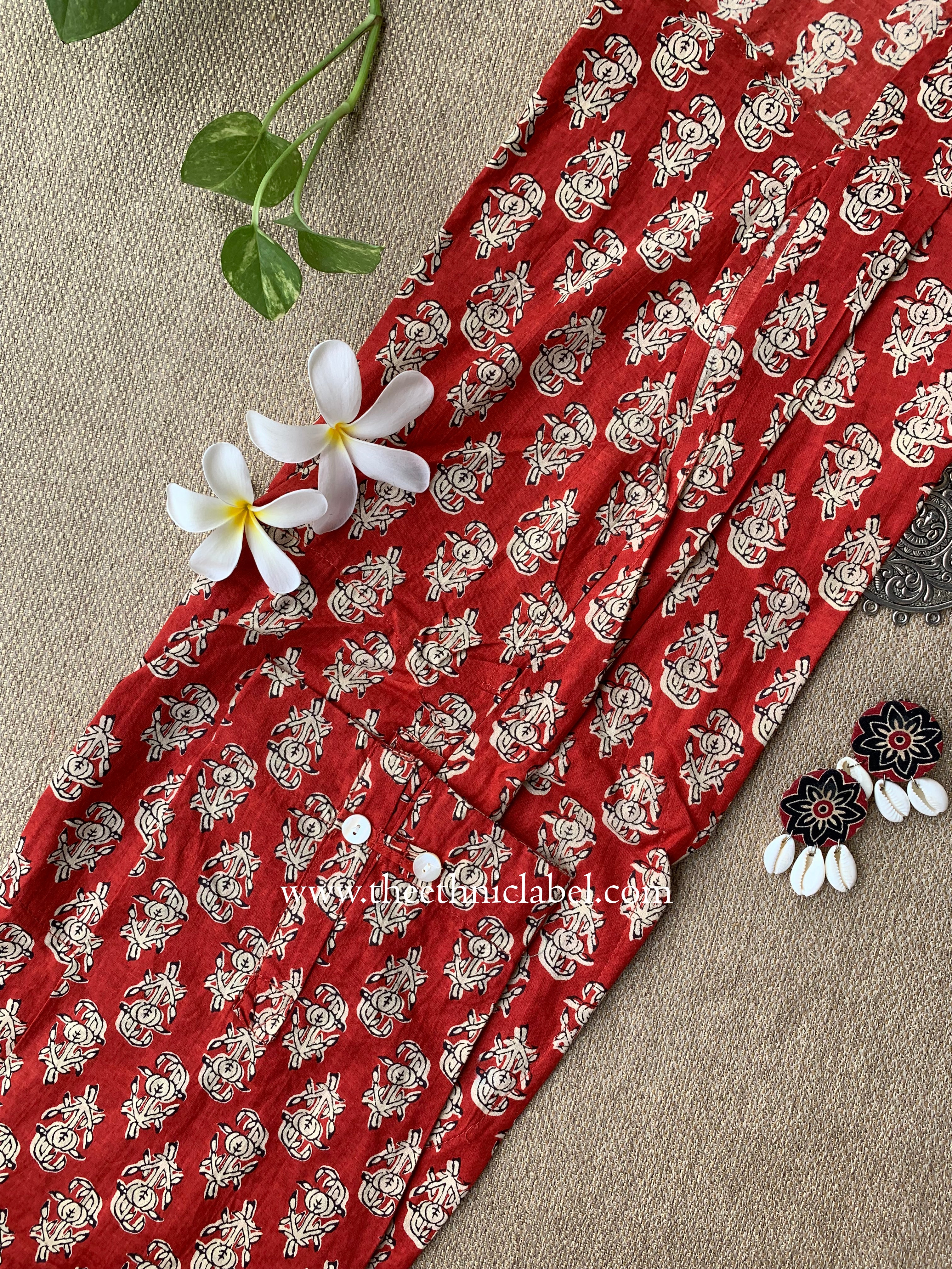 "Prayag" Block Printed Asymmetric Cotton kurta - Image 5