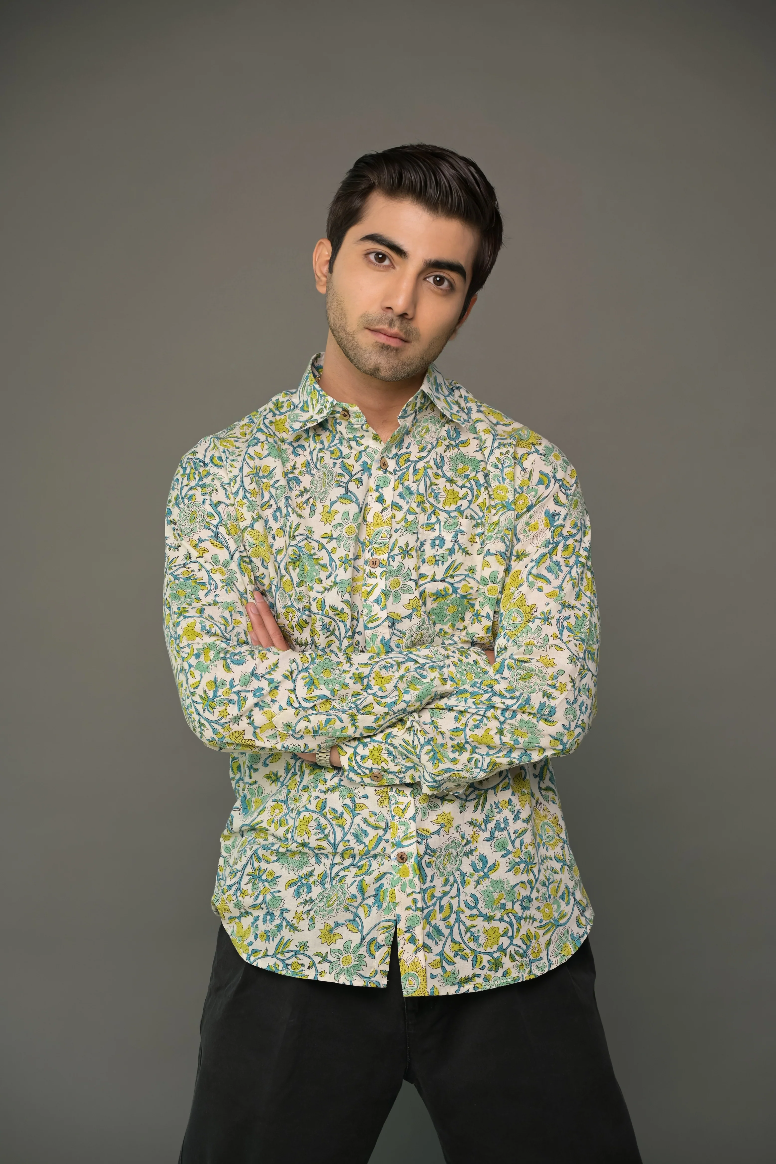 White Floral 'Fairytale' Cotton Dress & Shirt Combo - Image 9